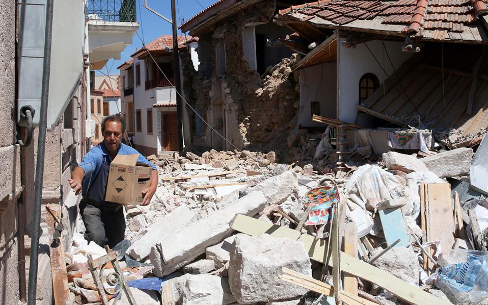 Τουλάχιστον 150 κτίσματα ακατάλληλα για χρήση στη νότια Λέσβο Τουλάχιστον 150 κτίσματα ακατάλληλα για χρήση στη νότια Λέσβο