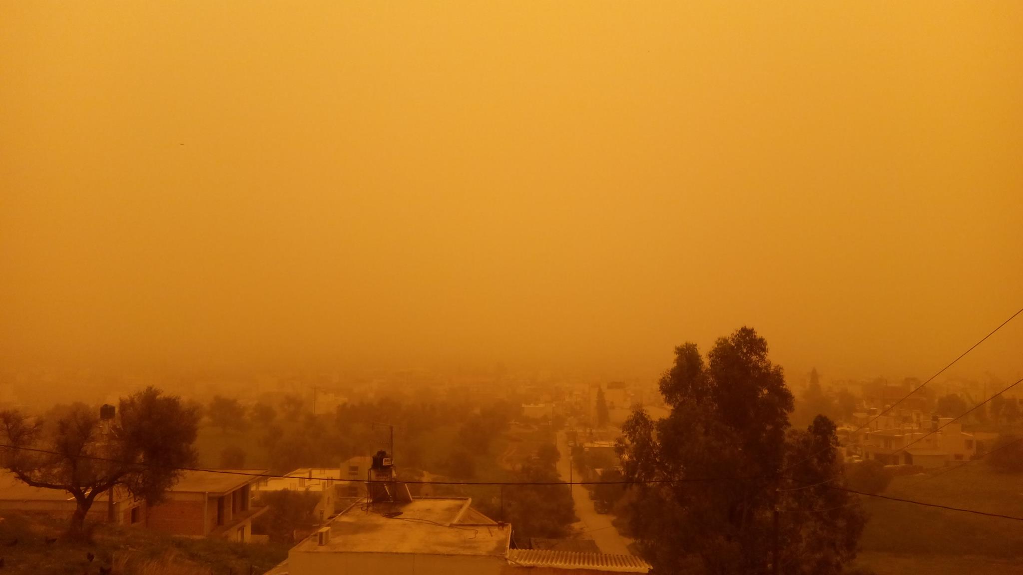 More information about "Η αφρικανική σκόνη «έπνιξε» την Κρήτη"
