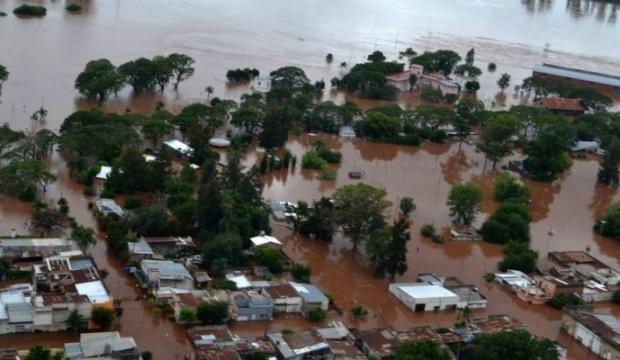 More information about "Καταστροφές στη Λατινική Αμερική λόγω «Ελ Νίνιο»"