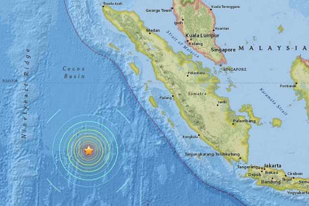 More information about "Σεισμός 7,9 Ρίχτερ στην Ινδονησία - Έληξε ο συναγερμός για τσουνάμι"