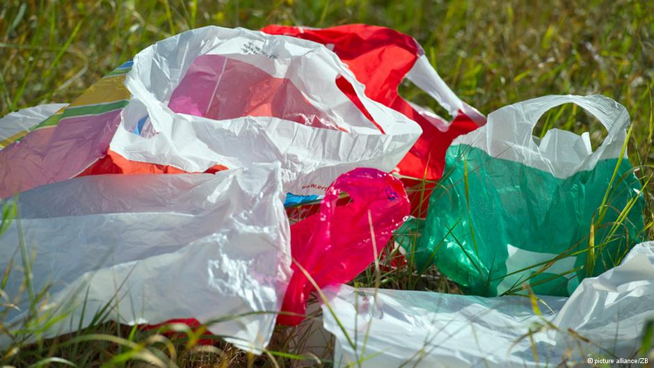 More information about "Λιγότερες πλαστικές σακούλες στην ΕΕ"