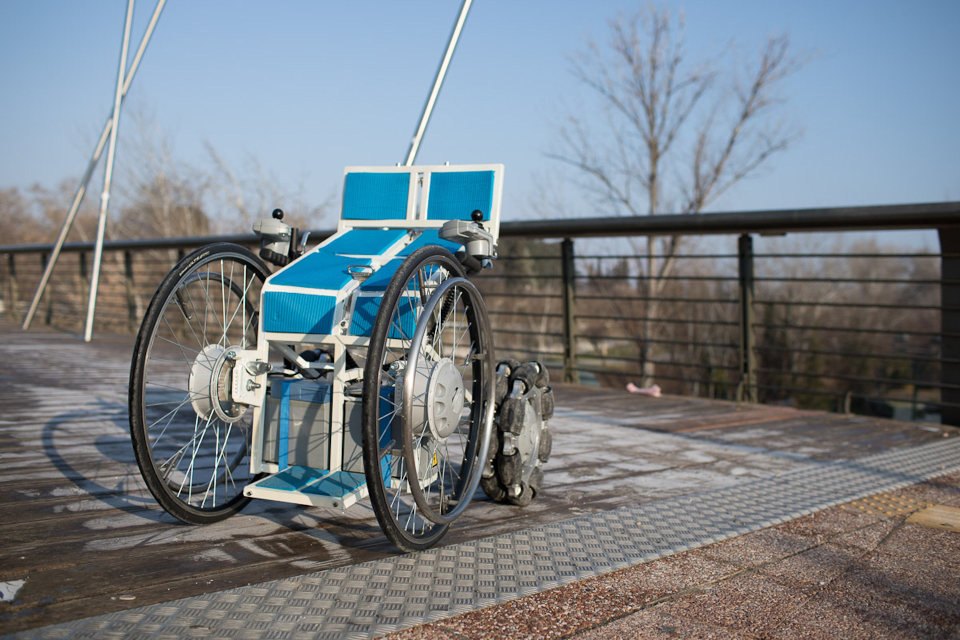 More information about "Laddroller: το αμαξίδιο που αλλάζει τη ζωή των ανθρώπων με αναπηρία"