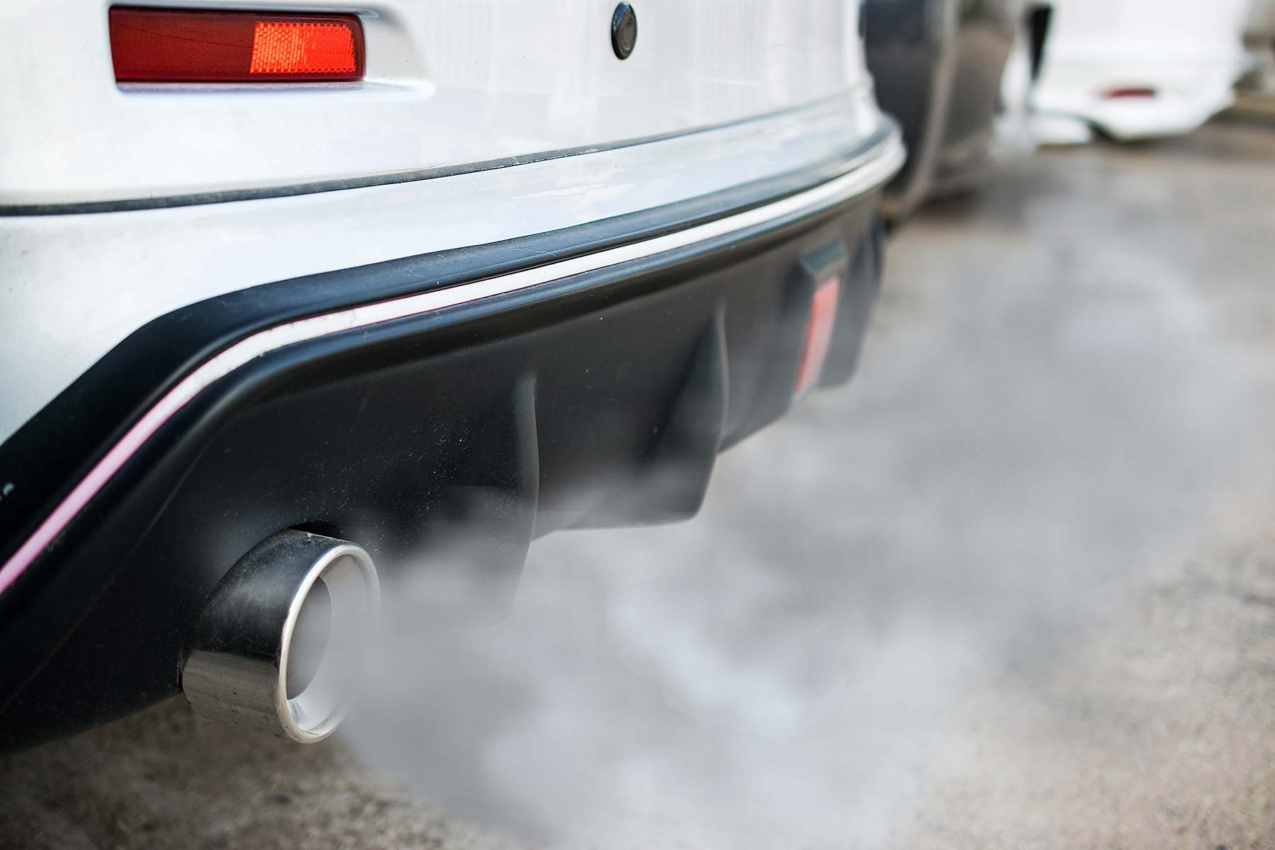 More information about "Αυξήθηκαν οι εκπομπές CO2 στην ΕΕ το 2017 λόγω αυτοκινήτων"