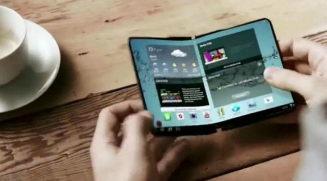 More information about "Samsung: Αναδιπλούμενο smartphone από το 2017;"