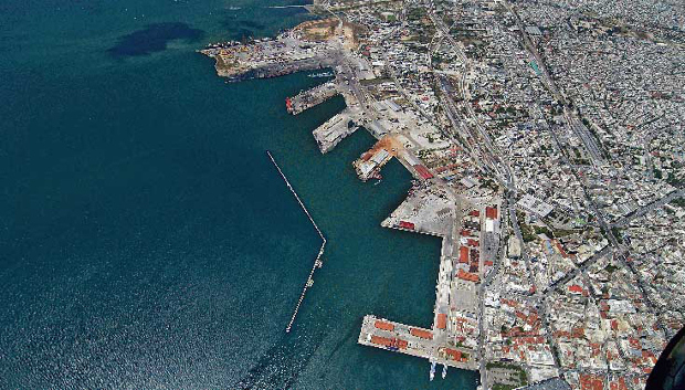 More information about "Θεσσαλονίκη: Μεγάλη κηλίδα εντοπίστηκε στις ακτές του Θερμαϊκού"