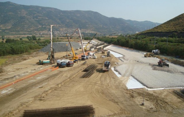More information about "Δάνειο 300 εκατ. ευρώ από την ΕΤΕπ για έργα ΕΣΠΑ"