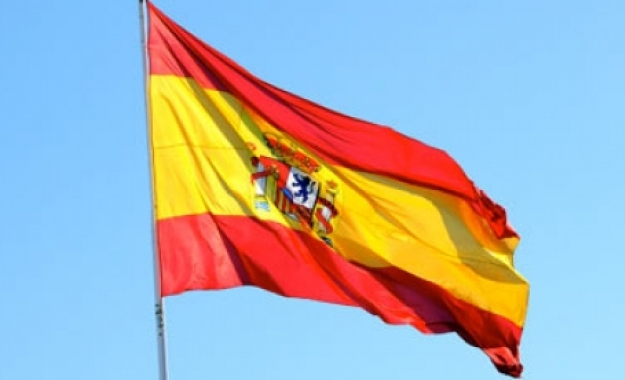 More information about "Χιλιάδες Ισπανοί μετατρέπουν τα σπίτια τους σε παρεκκλήσια για να μην πληρώνουν φόρο"