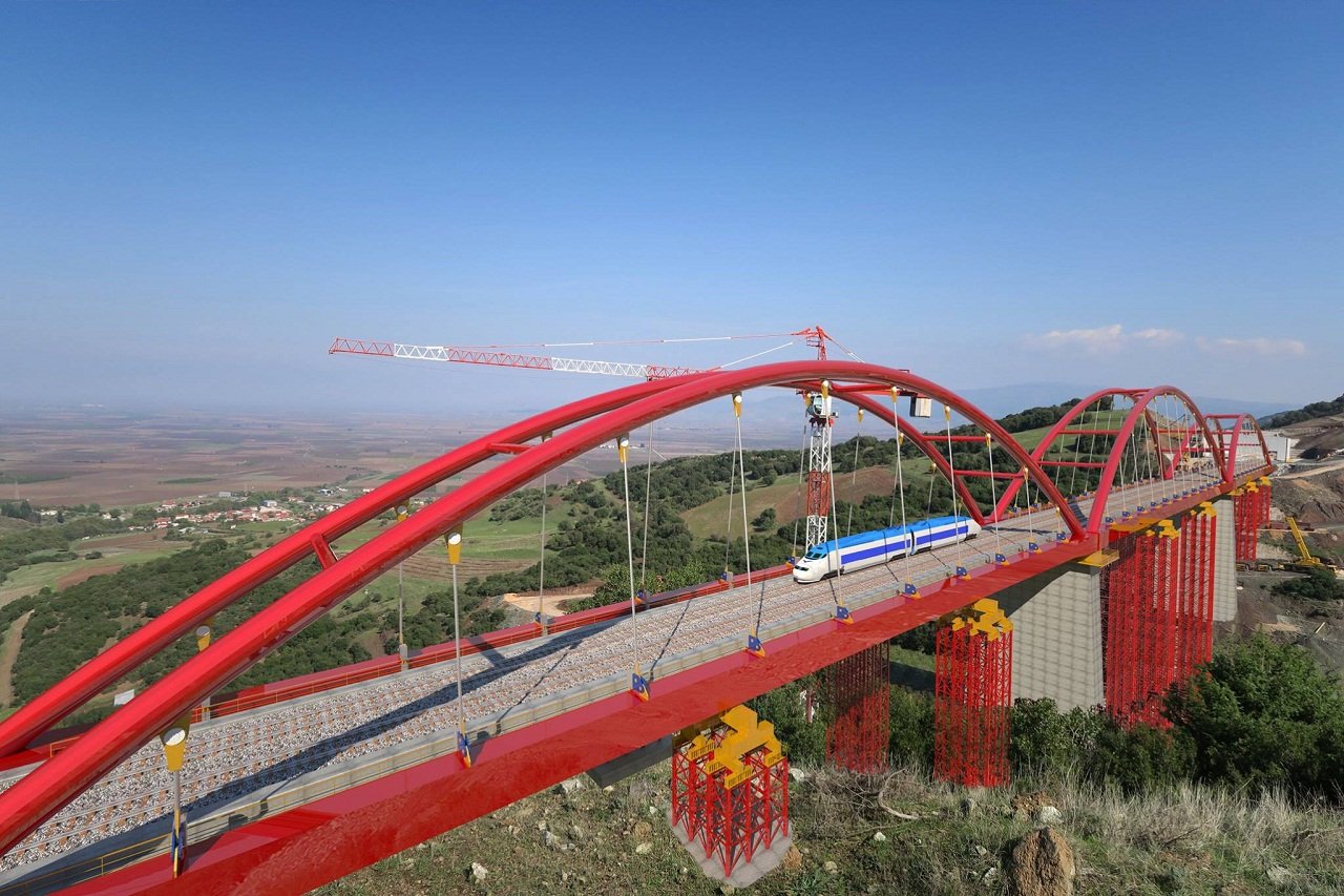 More information about "Ολοκληρώθηκαν οι δοκιμαστικές φορτίσεις στην σιδηροδρομική γέφυρα ΣΓ26 στην Εκκάρα Δομοκού"