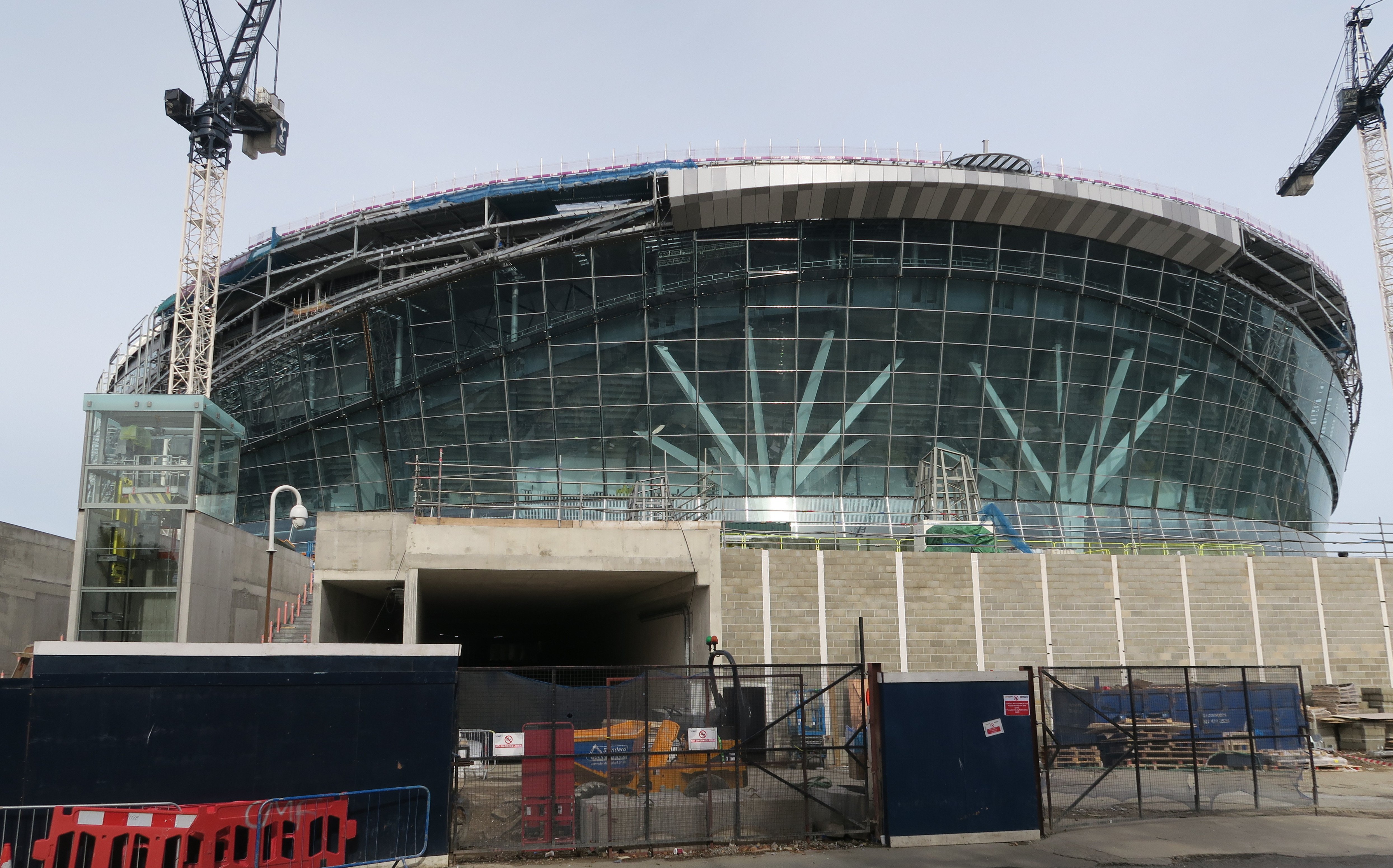 More information about "Timelapse από την κατασκευή του νέου γηπέδου της Tottenham Hotspur"