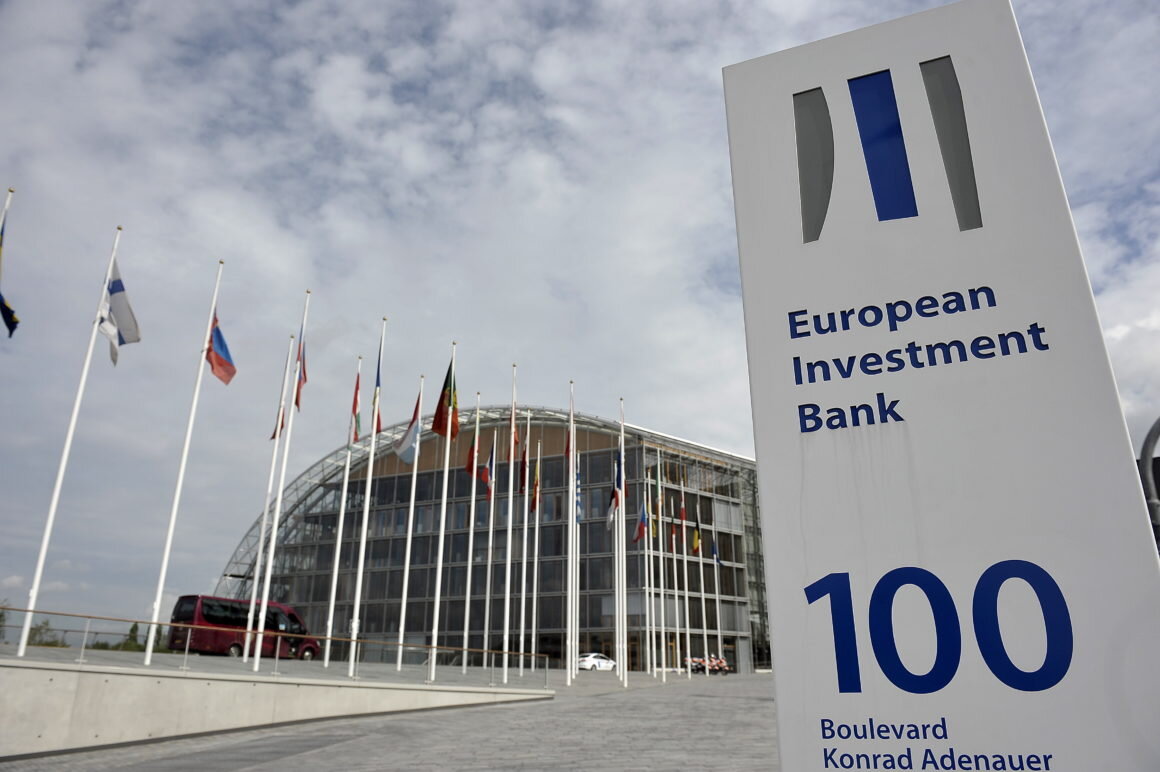 More information about "Ευρωπαϊκή Τράπεζα Επενδύσεων: Σύμβαση για δέκα νέα αντιπλημμυρικά έργα"