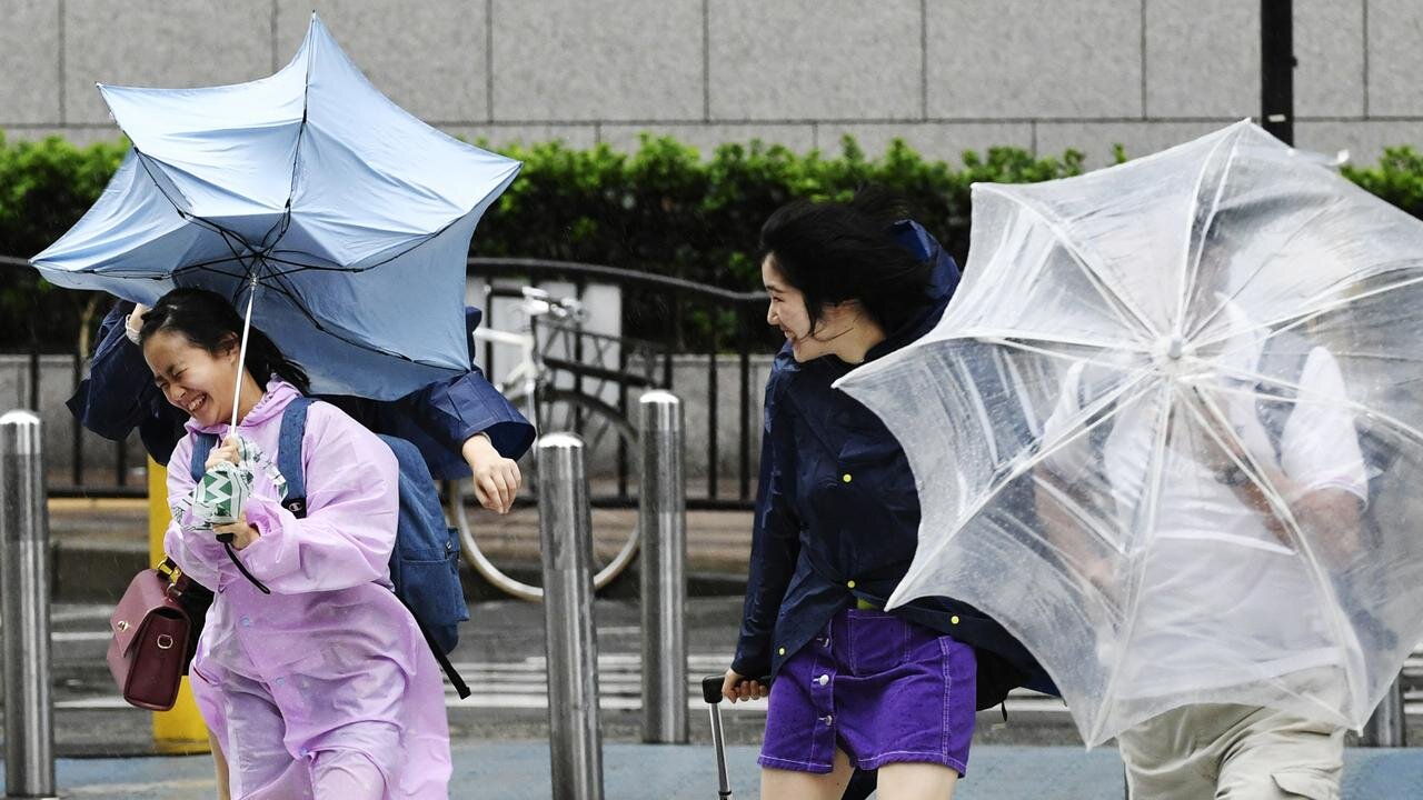 More information about "Επέλαση του τυφώνα Χαγκίμπις στην Ιαπωνία"