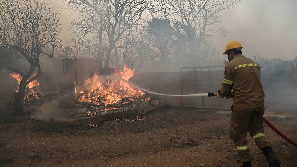 More information about "Μεγάλη πυρκαγιά στην Ανάβυσσο - Εκκενώθηκαν οικισμοί και κάηκαν σπίτια"