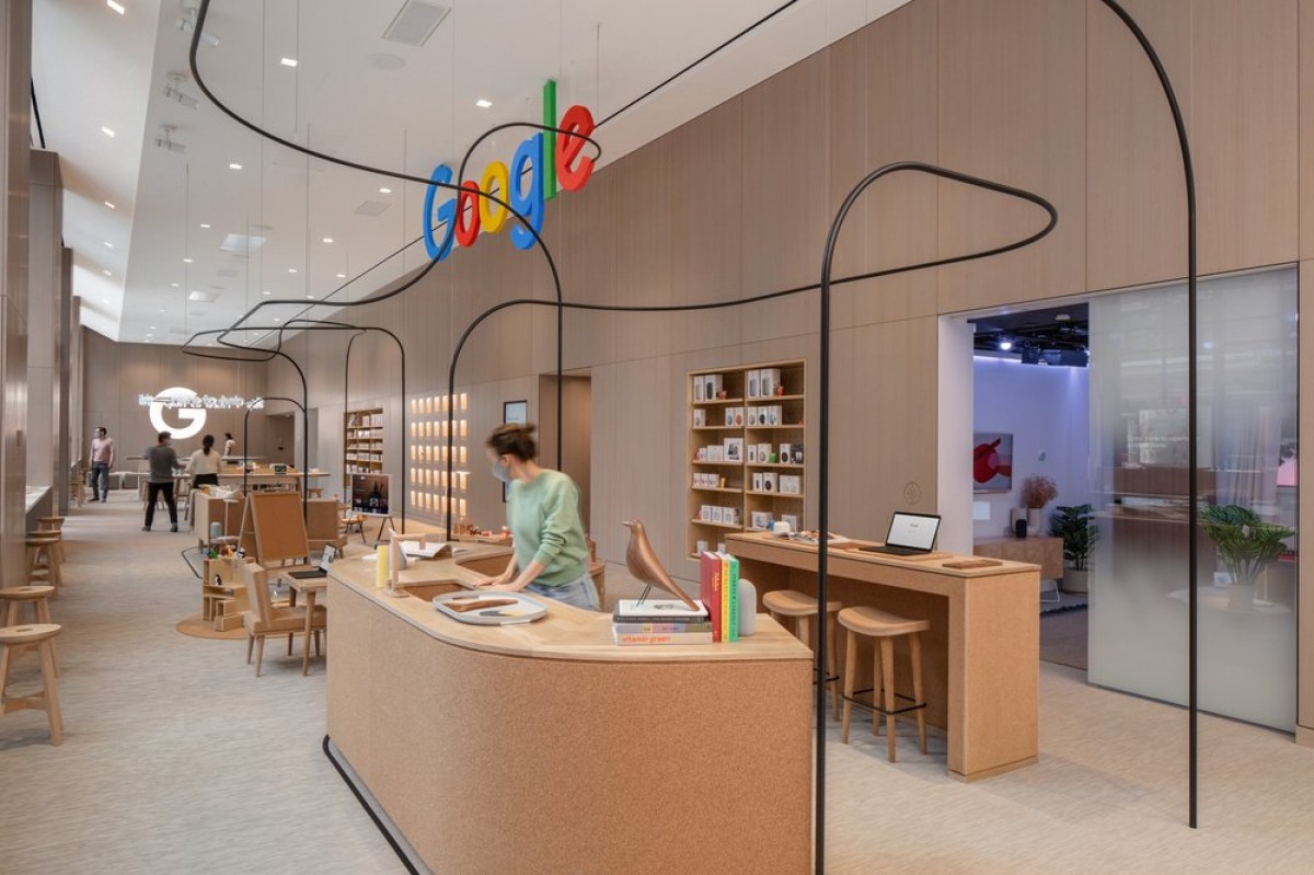 More information about "Άνοιξε το πρώτο φυσικό κατάστημα της Google στη Νέα Υόρκη"