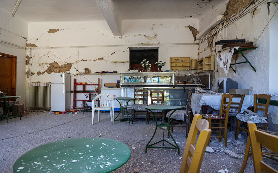 More information about "Σεισμός στην Κρήτη: Μη κατοικήσιμα 8 στα 10 σπίτια που έχουν ελεγχθεί"
