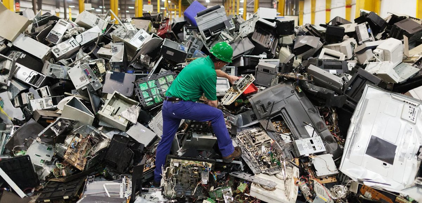 More information about "ΠΟΥ: Παγκόσμια βόμβα τα ηλεκτρονικά απόβλητα"