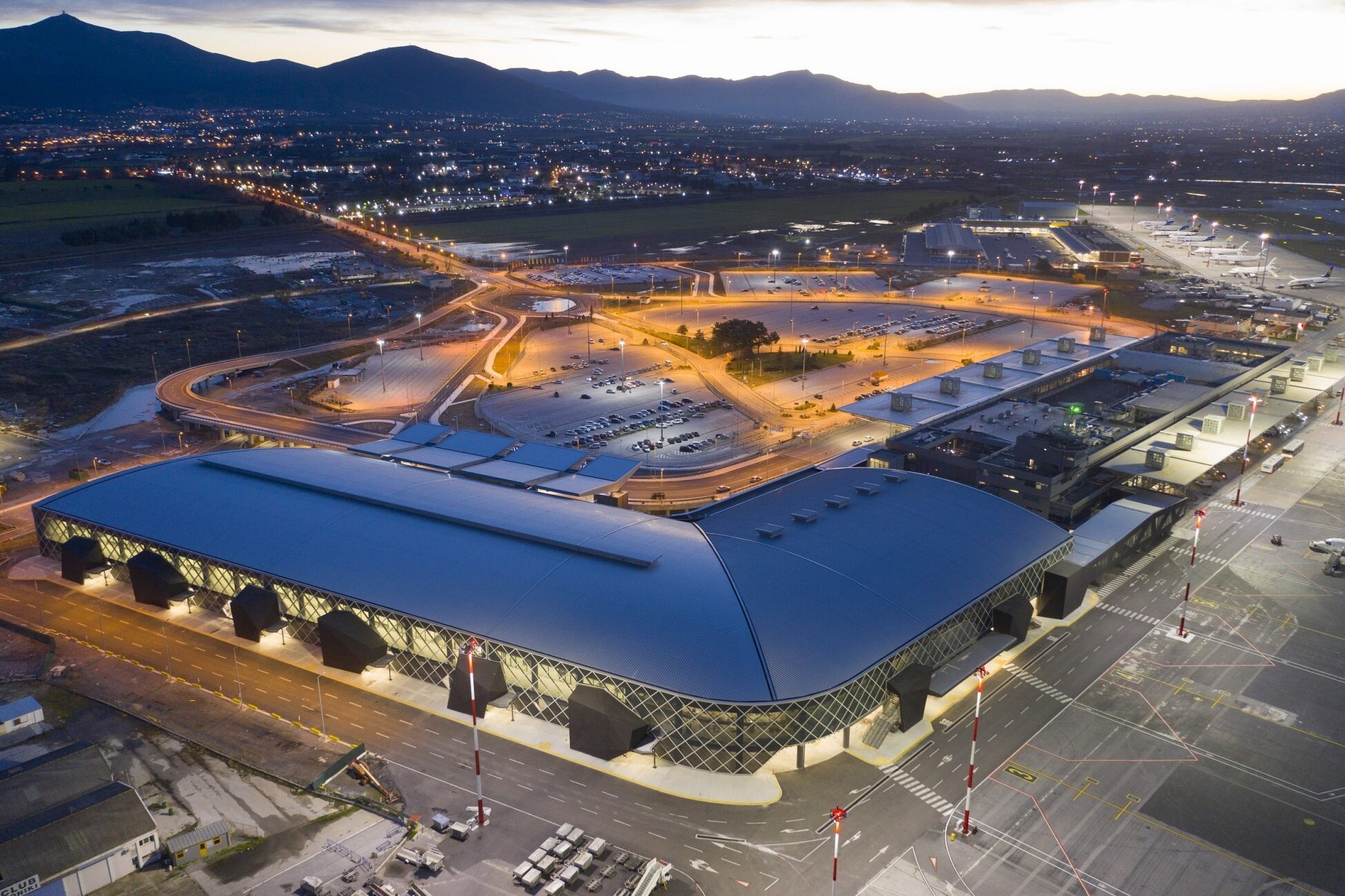 More information about "14 περιφερειακά αεροδρόμια – 14 τοπόσημα μιας νέας εποχής για την Ελλάδα"
