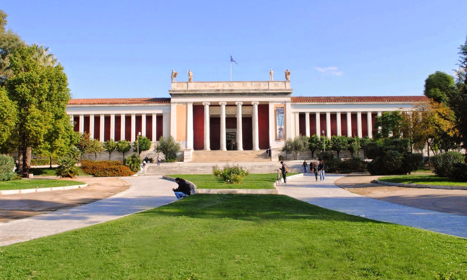 More information about "Προκηρύχθηκε ο αρχιτεκτονικός διαγωνισμός για την κατασκευή του νέου Αρχαιολογικού Μουσείου Αθηνών"