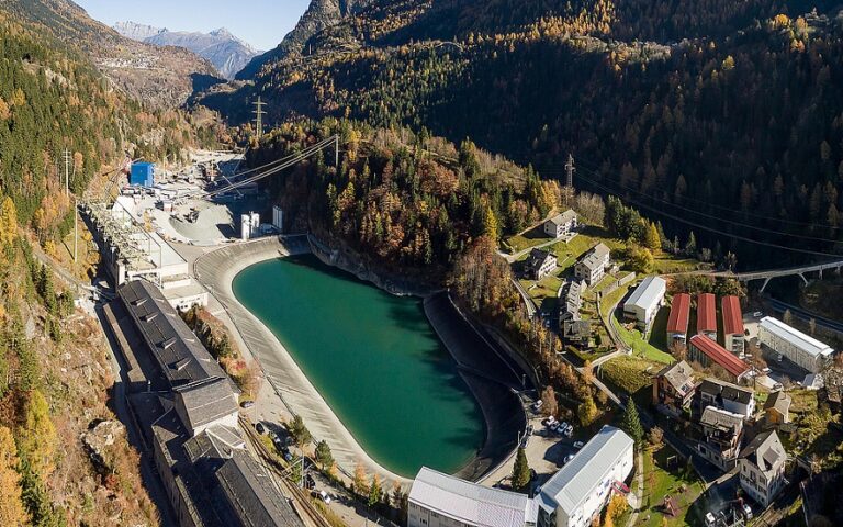 More information about "Ελβετία Nant de Drance: Μία τεράστια «μπαταρία» νερού αντλιοταμιευτήρας"