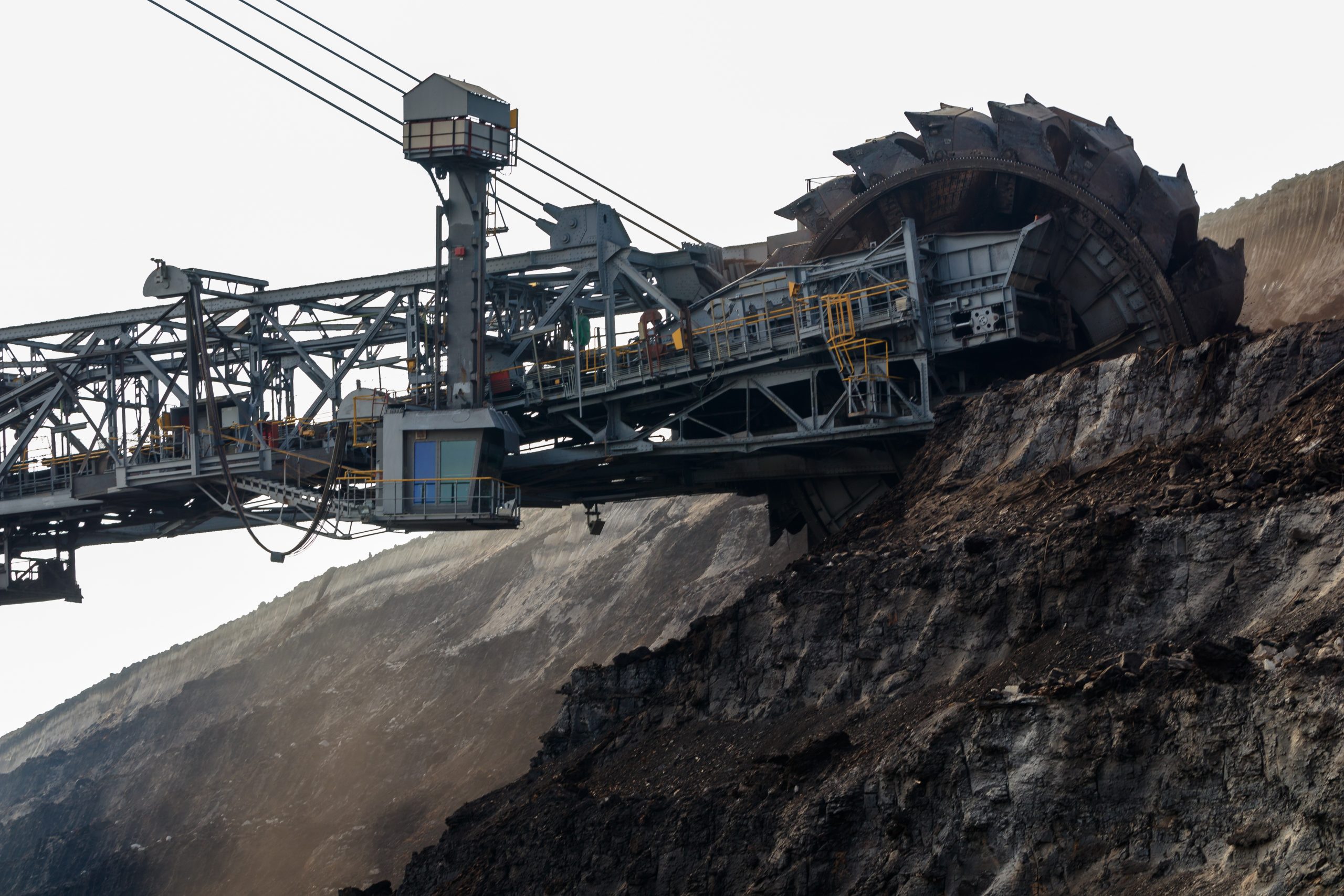 More information about "Σε πυρετώδη λειτουργία τα ορυχεία εξόρυξης λιγνίτη στη Δυτική Μακεδονία"