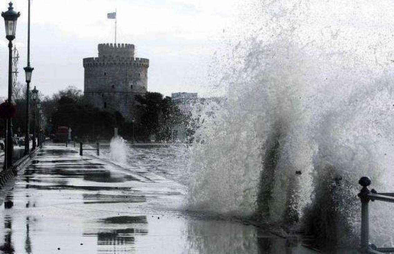 More information about "Θεσσαλονίκη: Υπερδιπλασιάστηκαν τα ακραία καιρικά φαινόμενα την τελευταία δεκαετία"