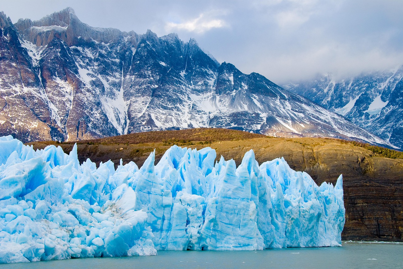 More information about "Το 1/3 των παγετώνων των τοποθεσιών Παγκόσμιας Κληρονομιάς της UNESCO θα εξαφανιστούν έως το 2050"