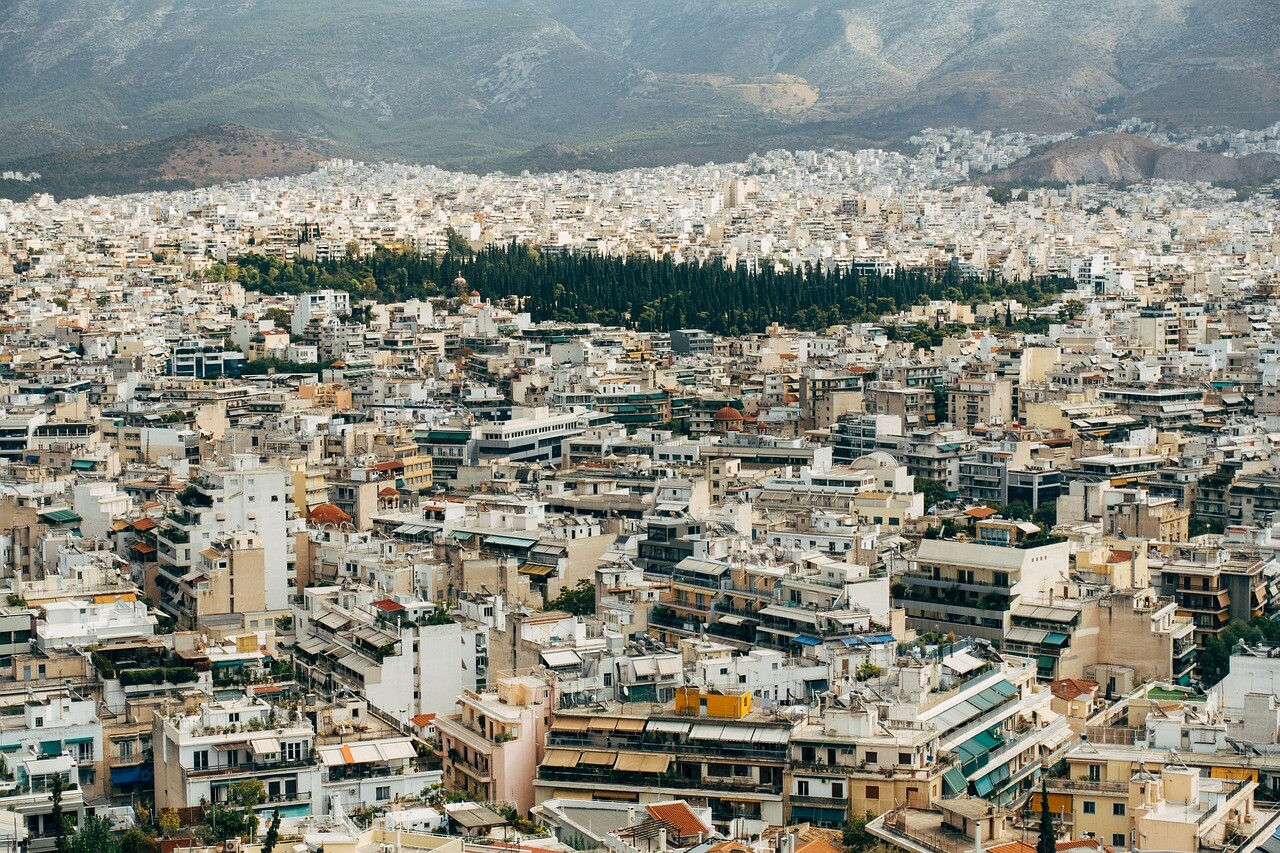 More information about "Eurostat: Η Αθήνα πανευρωπαϊκή πρωταθλήτρια στην αναμενόμενη μείωση πληθυσμού έως το 2100"