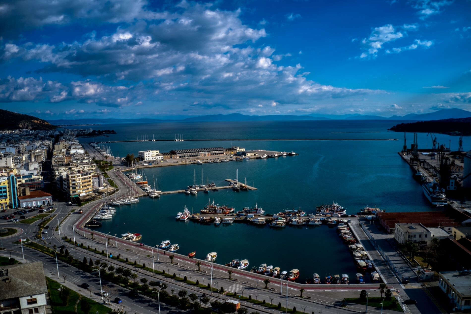 More information about "ΤΑΙΠΕΔ: Ο ΟΛΘ Α.Ε. προτιμητέος επενδυτής για το λιμάνι του Βόλου με τίμημα 51 εκ. ευρώ"