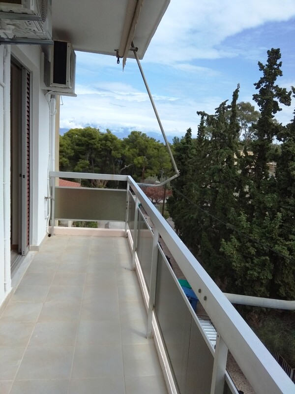 Στύλος ΔΕΗ απομακρύνθηκε.jpg