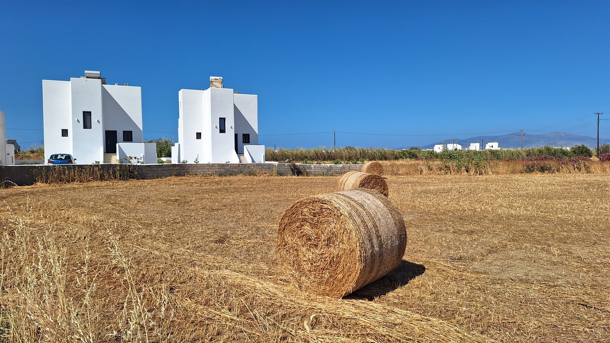 More information about "Οι πιέσεις του υπερτουρισμού μέσω της διαχείρισης υδάτινων πόρων και της δόμησης στο νησί της Νάξου"