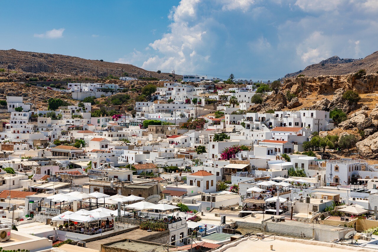More information about "Επιταχύνεται ο έλεγχος στις μεταβιβάσεις ακινήτων"
