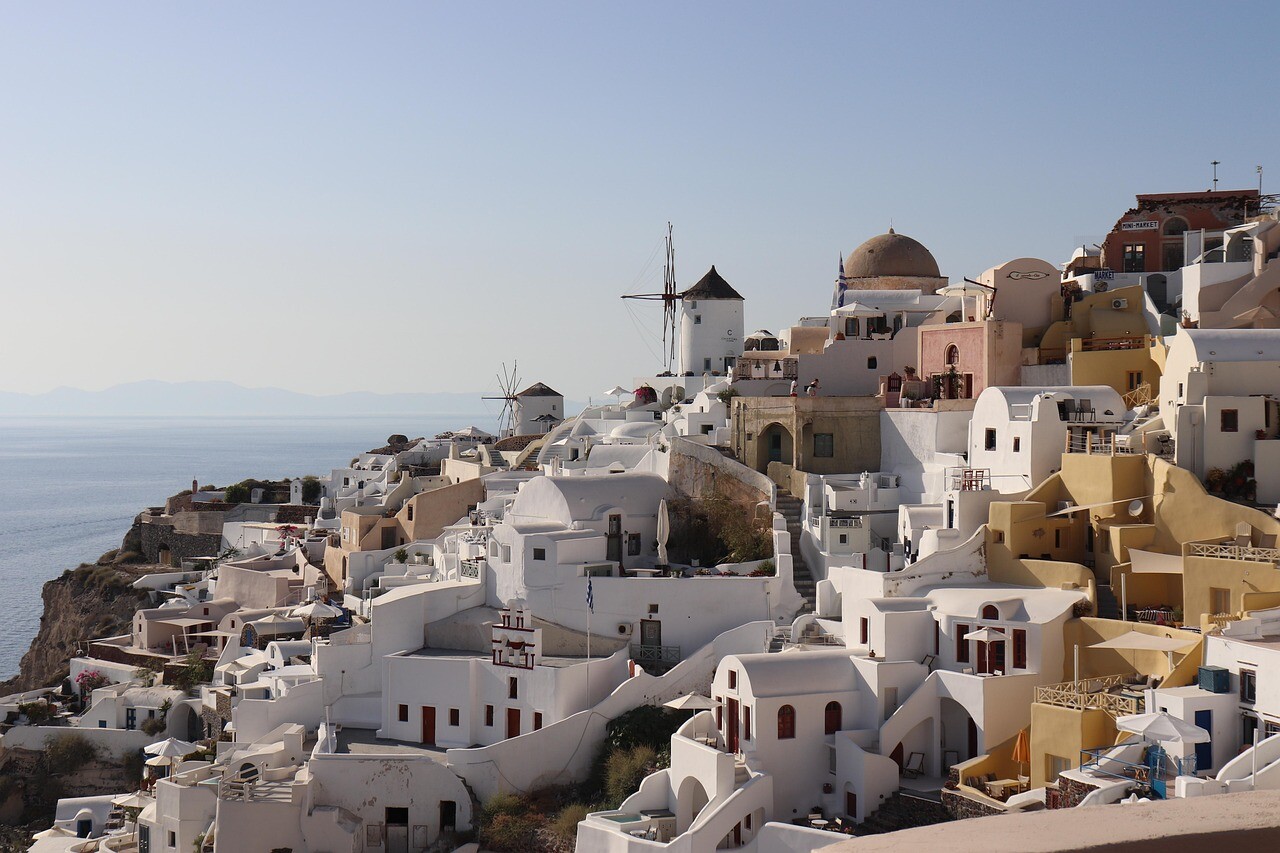 More information about "Καλπάζει η αγορά πολυτελών κατοικιών στην Ελλάδα"