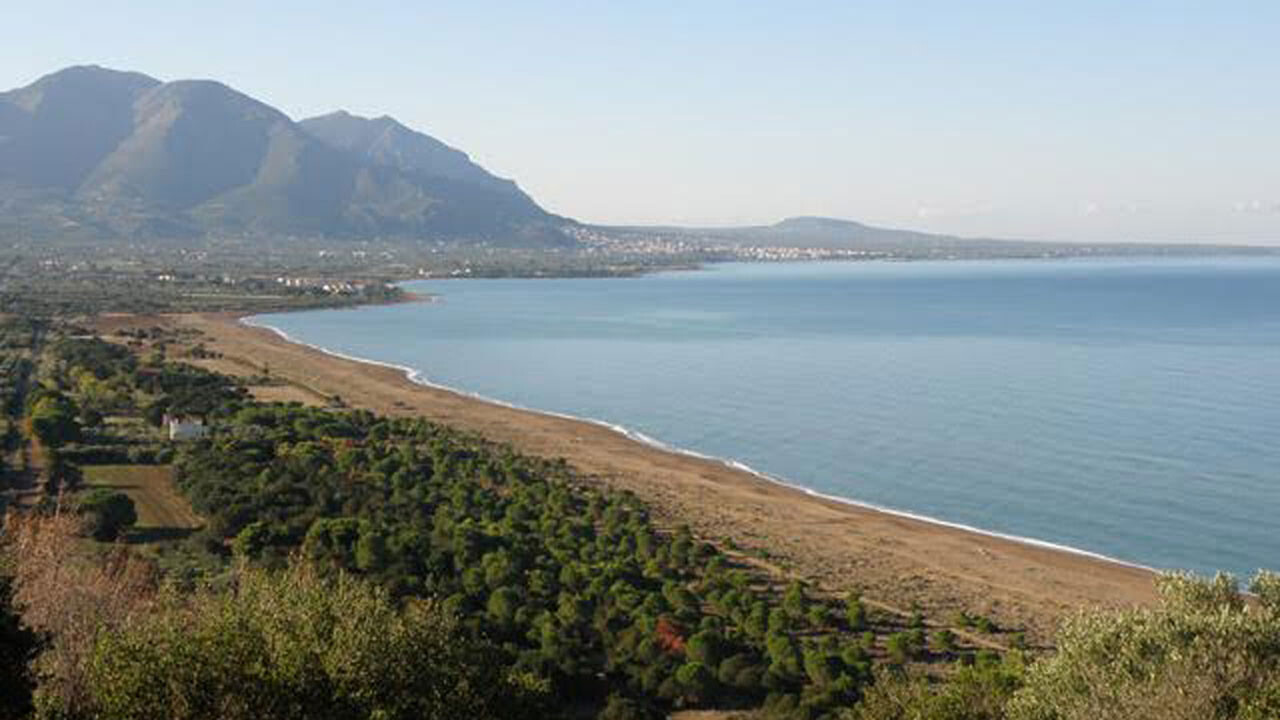 More information about "Το ΣτΕ απέρριψε τα επιχειρήματα για τη διάνοιξη των πέντε παράνομων δρόμων κοντά στην παραλία Αγιαννάκη Μεσσηνίας"