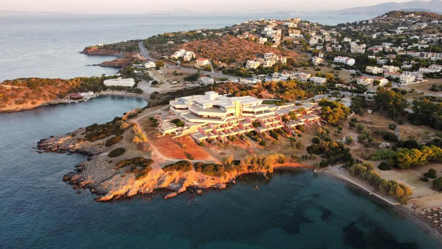 More information about "Μέσω ΣΔΙΤ αναβιώνει το μοντέλο «ξενοδοχείο – εκπαιδευτήριο» σε Ανάβυσσο, Περαία και Ηράκλειο"