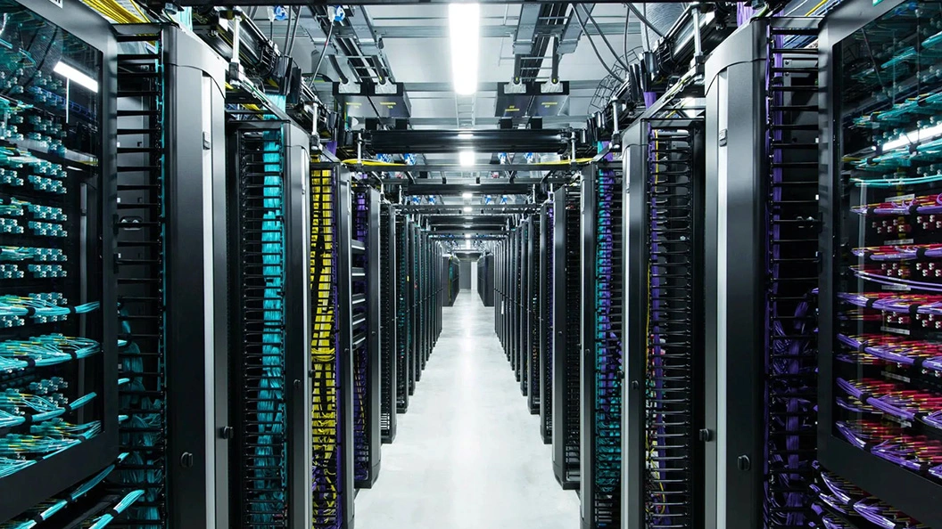 More information about "Data Centers και AI: Οι εκπομπές CO₂ θα φτάσουν τους 810 εκατ. τόνους ετησίως"